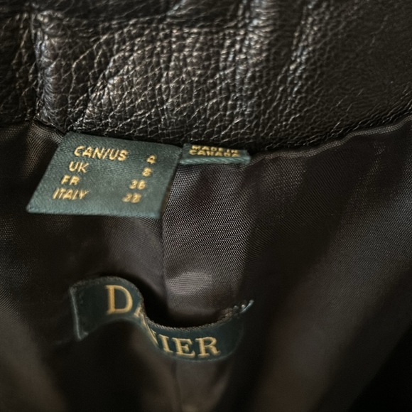 Soft lambs leather pants by Danier . Size Small in black . - Picture 3 of 3